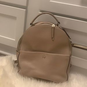 Gorgeous Like New Kate Spade Leather Backpapck